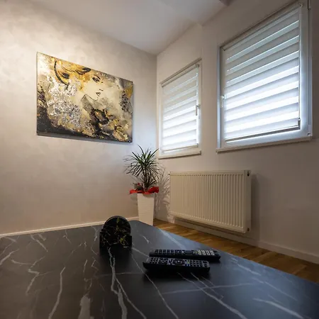 Apartment Oaza Dionis *